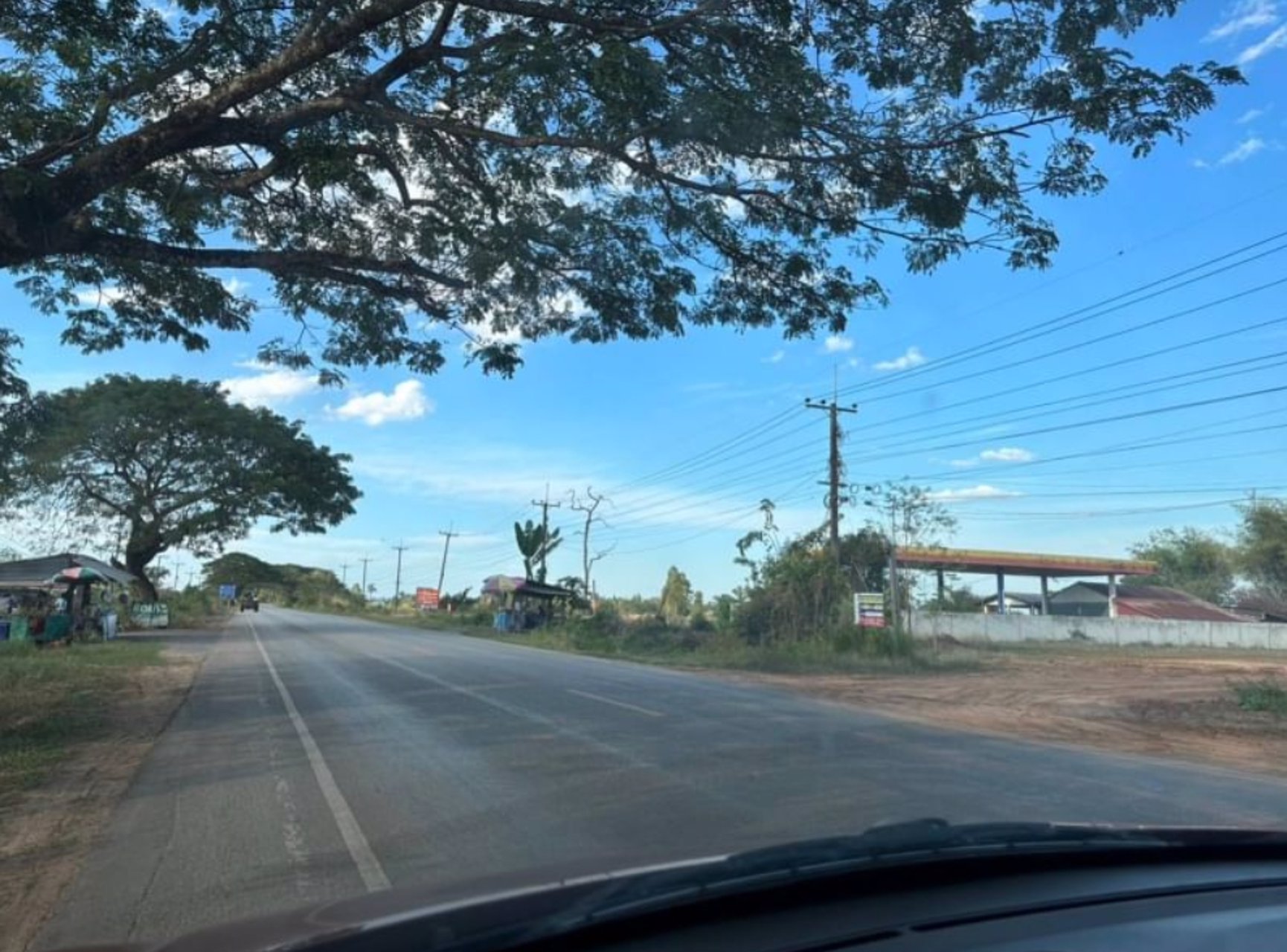 ขายด่วนๆกิจการปั้มน้ำมัน-พร้อมบ้าน3ห้องนอน3ห้องน้ำ