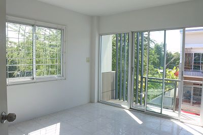 ขายทาวน์เฮ้าส์-2-ชั้น-มบเต็มสิริ-อเวนิว-รามอินทรา117-ราคาถูก