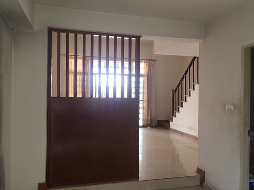 ขายทาวน์โฮม-ปริญลักษณ์-exclusive-หลังมุม