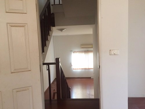 ขายทาวน์โฮม-ปริญลักษณ์-exclusive-หลังมุม