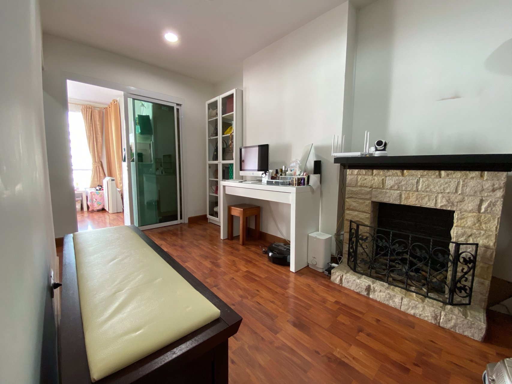 ขายคอนโด-แบงค์คอกฮอไรซอน-31-ตรม-ห้องสวยพร้อมเฟอร์-ทำเลดีใกล้เดอะมอลล์บางกะปิ