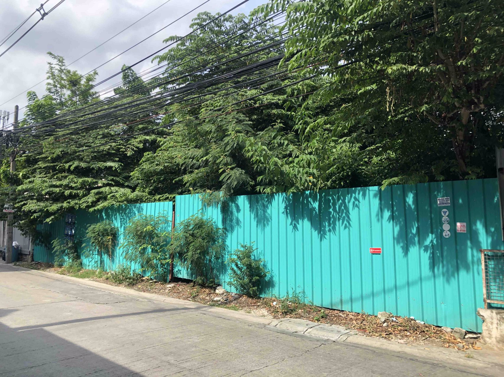 ขายที่ดินเปล่า-ซอยลาดพร้าว-96-ขนาด-84-ตารางวา-ใกล้สถานีลาดพร้าว-83-รถไฟฟ้าสายสีเหลือง