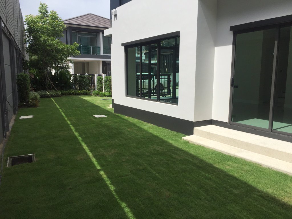 new-house-for-rent-sethasiri-krungthep-kreetha-185-sqm-75-sqwa-4-bedroom-3-bathroom-081-906860