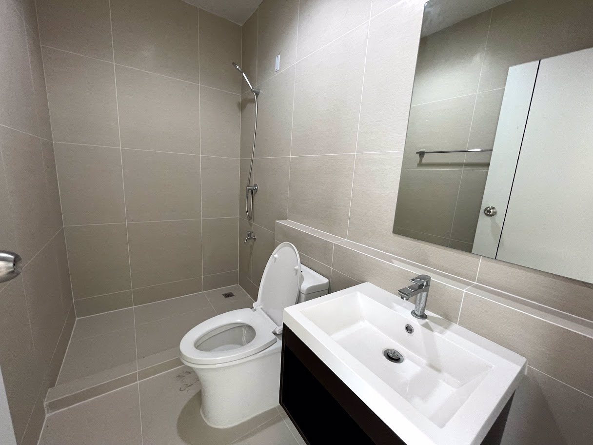 ขายถูก-หลังสุดท้าย-the-vision-ลาดพร้าว-นวมินทร์-ทาวน์โฮม-หลังมุม-หน้ากว้าง-4-นอน-4-น้ำ