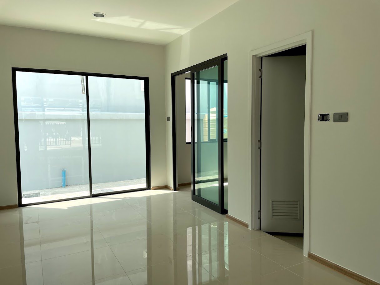 ขายถูก-หลังสุดท้าย-the-vision-ลาดพร้าว-นวมินทร์-ทาวน์โฮม-หลังมุม-หน้ากว้าง-4-นอน-4-น้ำ