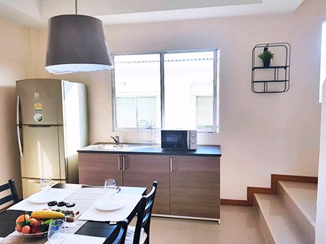 ให้เช่า-อาคารพาณิชย์-ติดถนน-ใกล้ตลาด-ตกแต่งพร้อมเฟอร์-แอร์-เครื่องใช้ไฟฟ้า-รังสิต-ลำลูกกา-คลอง-4