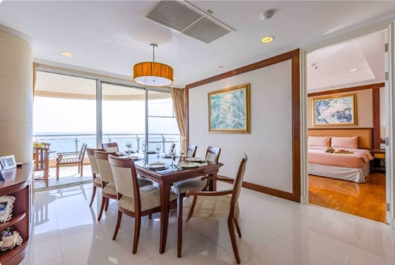 ขายคอนโดหรูติดชายทะล-ลองบิช-ชะอำ-สำหรับเป็นที่อยู่อาศัยหรือเป็นบ้านพักตากอากาศ