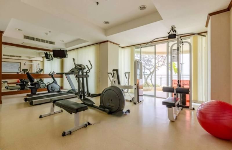 ขายคอนโดหรูติดชายทะล-ลองบิช-ชะอำ-สำหรับเป็นที่อยู่อาศัยหรือเป็นบ้านพักตากอากาศ