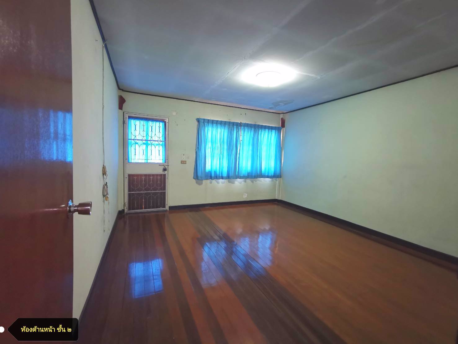 ขายทาวน์เฮ้าส์-หมู่บ้านนิชดา-ถนนสุขาประชาสรร-2-ซอยวัดกู้-135-ล้านบาท