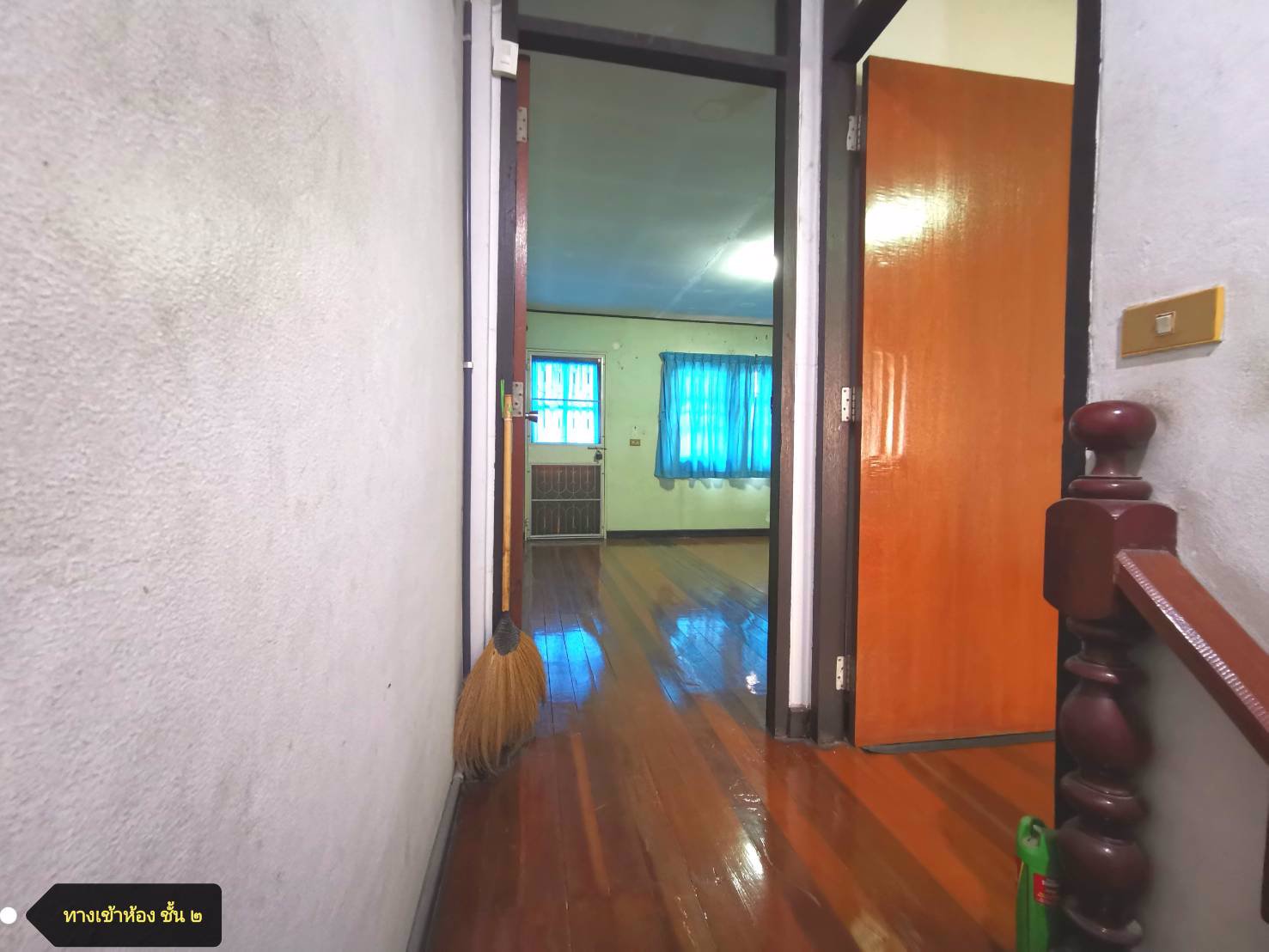 ขายทาวน์เฮ้าส์-หมู่บ้านนิชดา-ถนนสุขาประชาสรร-2-ซอยวัดกู้-135-ล้านบาท