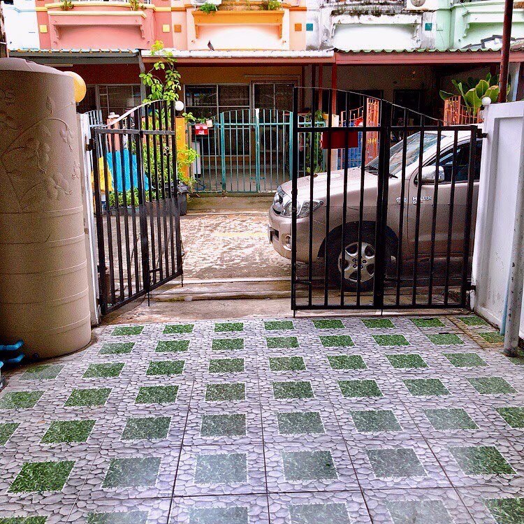 ให้เช่าทาวน์โฮมเจ้าของให้เช่าเอง-หมู่บ้านตะวันนาซอย-10-สนามบินน้ำ