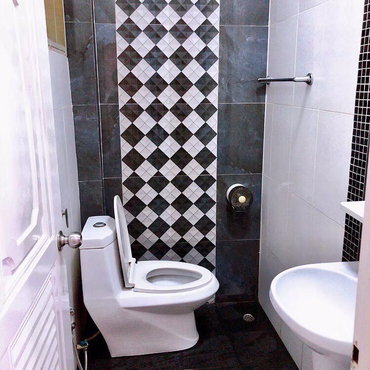 ให้เช่าทาวน์โฮมเจ้าของให้เช่าเอง-หมู่บ้านตะวันนาซอย-10-สนามบินน้ำ