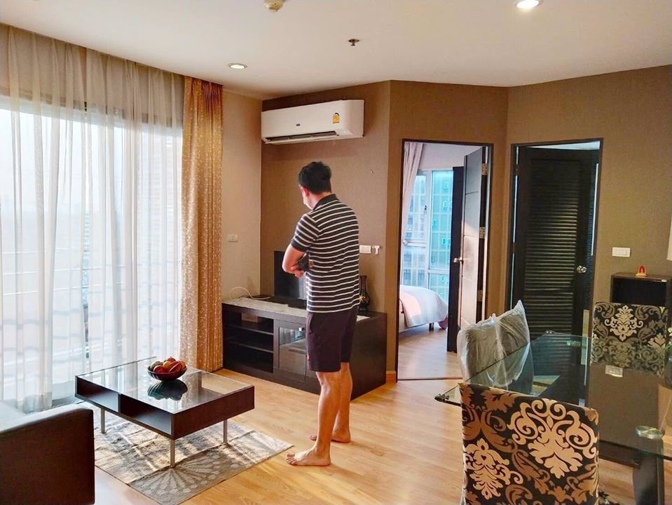 เช่า14000-ขาย-35-ล้าน-the-light-ลาดพร้าว-ติด-mrt-พหล-และ-bts-5แยกลาดพร้าว