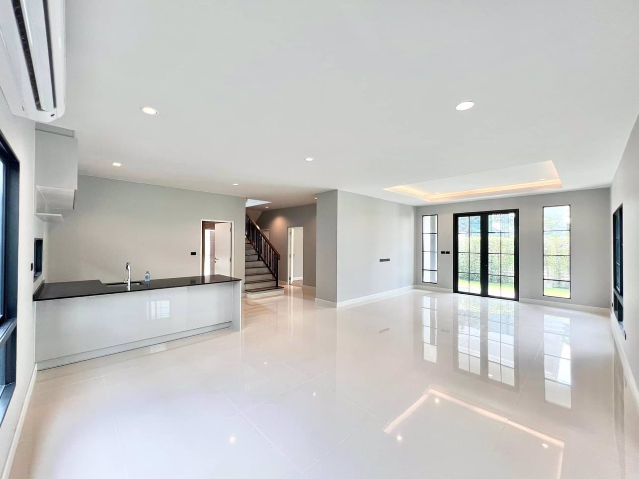 ขายบ้านเดี่ยว-แปลงมุม-ติดคลับเฮาส์ริมน้ำ-บรรยากาศดี-โครงการใหม่หมู่บ้านเศรษฐสิริ-พระราม-5