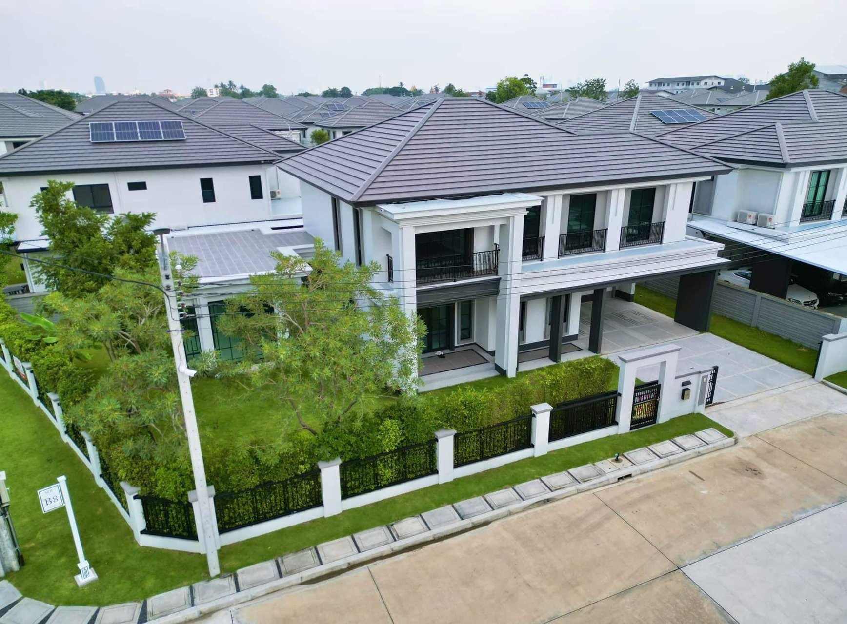 ขายบ้านเดี่ยว-แปลงมุม-ติดคลับเฮาส์ริมน้ำ-บรรยากาศดี-โครงการใหม่หมู่บ้านเศรษฐสิริ-พระราม-5