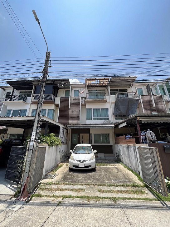 ทาวน์โฮม-กรุงเทพกรีฑา-พระราม-9-วงแหวน