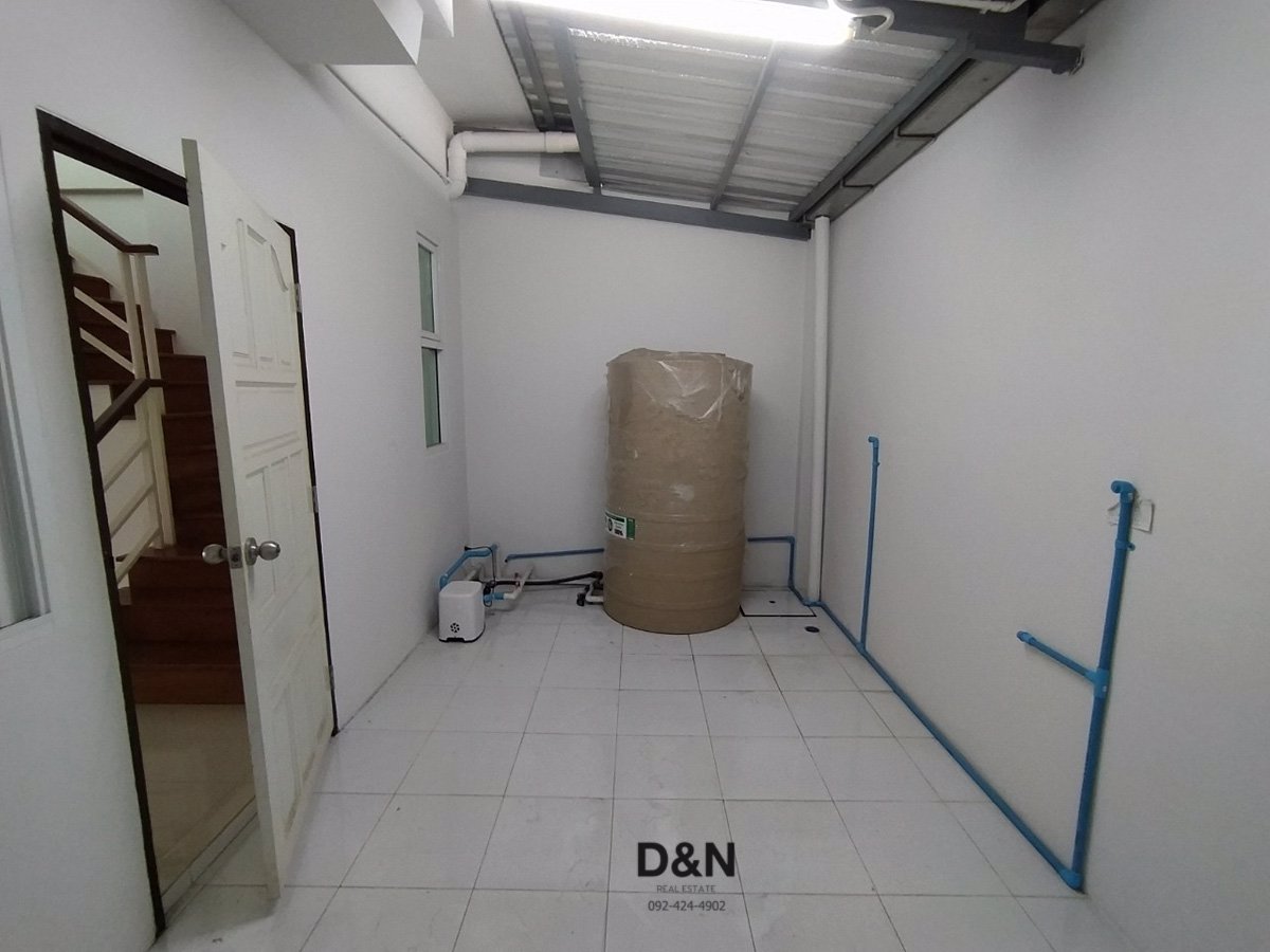 ขาย-ทาวน์โฮม-ใจกลางมหาชัย-ติด300ห้อง-สภาพใหม่มือ1-ใกล้ถนนเอกชัย