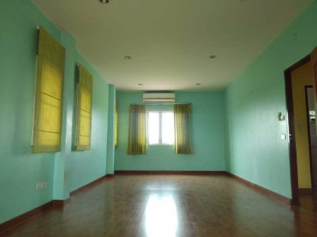 ขาย-บ้านเดี่ยว-เสริฐศิริ-สมุทรสาคร-200-ตรม-604-ตรวา-ทำเลดี-ใกล้ถนนสำคัญหลายสาย