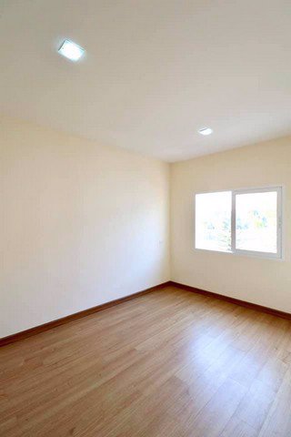 dd00006-ขายทาวน์เฮ้าส์-มบ-โกลเด้นทาวน์-ติวานนท์-งามวงศ์วาน-เนื้อที่-22-ตรว-ใกล้รถไฟฟ้าสายสีม่วง