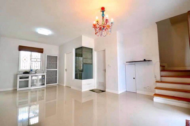 dd00002-ขายทาวน์เฮ้าส์-หมู่บ้านไทมส์-พระราม-5-บางศรีเมือง-พื้นที่-214-ตรว-4-ห้องนอน-3-ห้องน้ำ