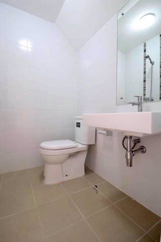 dd00002-ขายทาวน์เฮ้าส์-หมู่บ้านไทมส์-พระราม-5-บางศรีเมือง-พื้นที่-214-ตรว-4-ห้องนอน-3-ห้องน้ำ