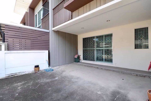 dd00002-ขายทาวน์เฮ้าส์-หมู่บ้านไทมส์-พระราม-5-บางศรีเมือง-พื้นที่-214-ตรว-4-ห้องนอน-3-ห้องน้ำ