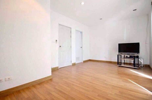 dd00014-ขายทาวเฮ้าส์-หมู่บ้านพฤกษาทาวน์เน็กซ์-พระราม5-ห้องมุม-พื้นที่-181-ตรว-3-ห้องนอน-2-ห้องน้ำ