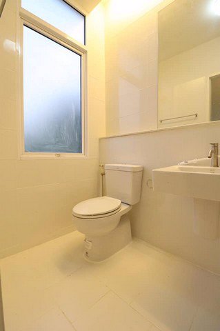 dd00013-ขายทาวน์เฮ้าส์-หมู่บ้านซิตี้เซนส์-รัตนาธิเบศร์-เลี่ยงเมืองนนท์-พื้นที่-215-ตรว-3-นอน-2-น้ำ