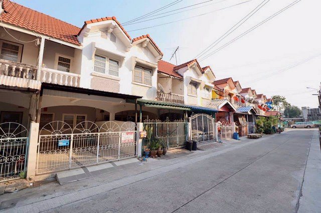 dd00012-ขายทาวน์เฮ้าวส์-หมู่บ้านบัวทองธานี-บางบัวทอง-พื้นที่-16-ตรว-2-ห้องนอน-2-ห้องน้ำ