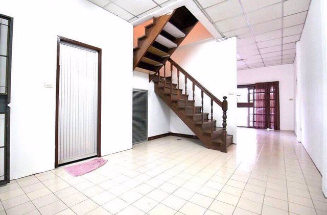 dd00018-ขายทาวน์เฮ้าส์-หมู่บ้านซื่อตรง-รัตนาธิเบศร์-พื้นที่-20-ตรว-2-ห้องนอน-2-ห้องน้ำ