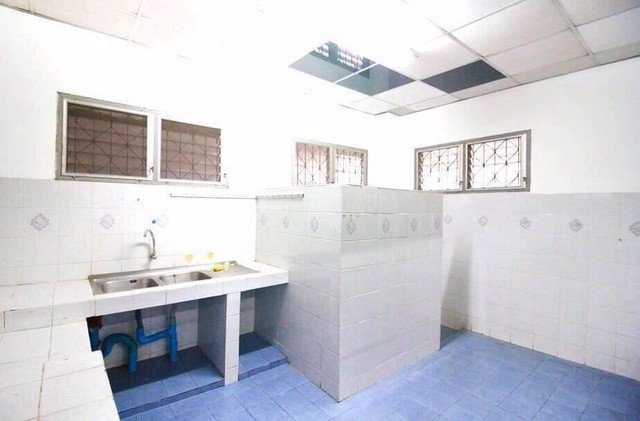 dd00018-ขายทาวน์เฮ้าส์-หมู่บ้านซื่อตรง-รัตนาธิเบศร์-พื้นที่-20-ตรว-2-ห้องนอน-2-ห้องน้ำ