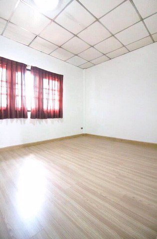 dd00018-ขายทาวน์เฮ้าส์-หมู่บ้านซื่อตรง-รัตนาธิเบศร์-พื้นที่-20-ตรว-2-ห้องนอน-2-ห้องน้ำ