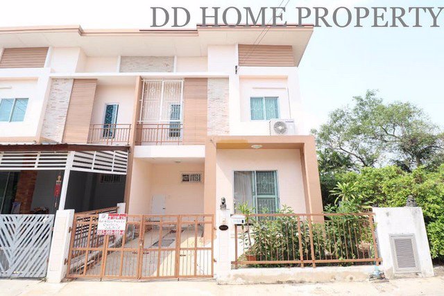 dd00017-ขายทาวน์เฮ้าส์-หมู่บ้านกาดดาเพลส-วงแหวน-ประชาอุทิศ-76-พื้นที่-402-ตรว-4-ห้องนอน-2-ห้องน้ำ