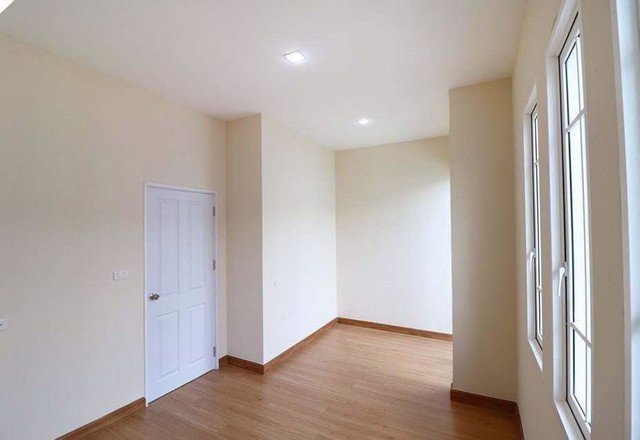 dd00016-ขายด่วน-ทาวน์เฮ้าส์หมู่บ้านโกลเด้น-ทาวน์-พิบูลย์สงคราม-พื้นที่-163-ตรว-3-นอน-2-น้ำ