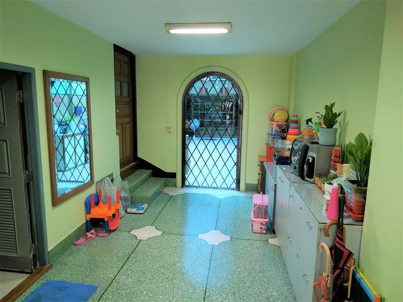 ขายตึก-45-ชั้น-387-ตรว-ถพระราม-3-สาธุประดิษฐ์-58-ทำเลดี-เดินทางสะดวก-เหมาะทำสำนักงาน-อยู่อาศัย