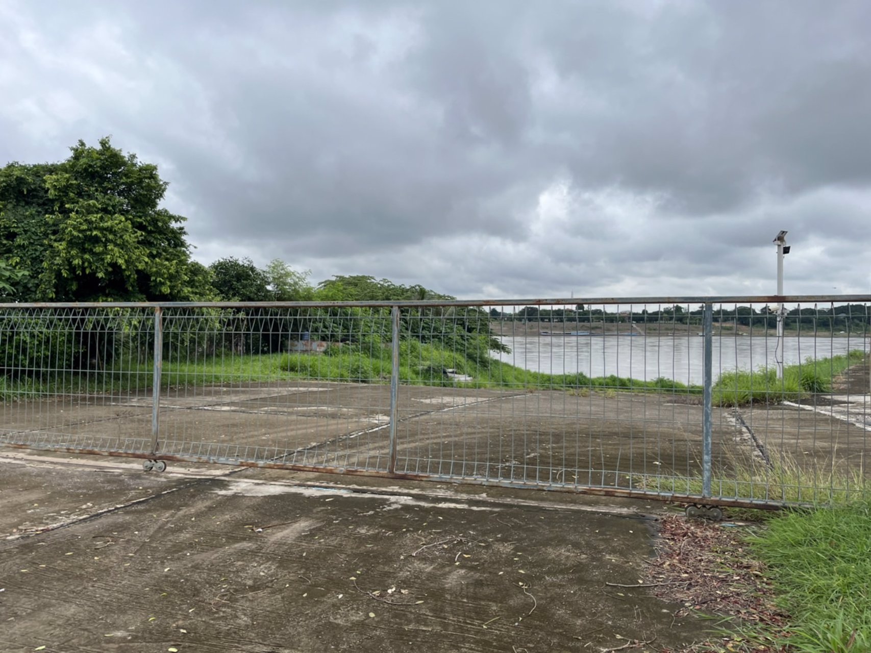 ขายที่ดินเนื้อที่-11ไร่-81ตรว-ติดถนน2ด้าน