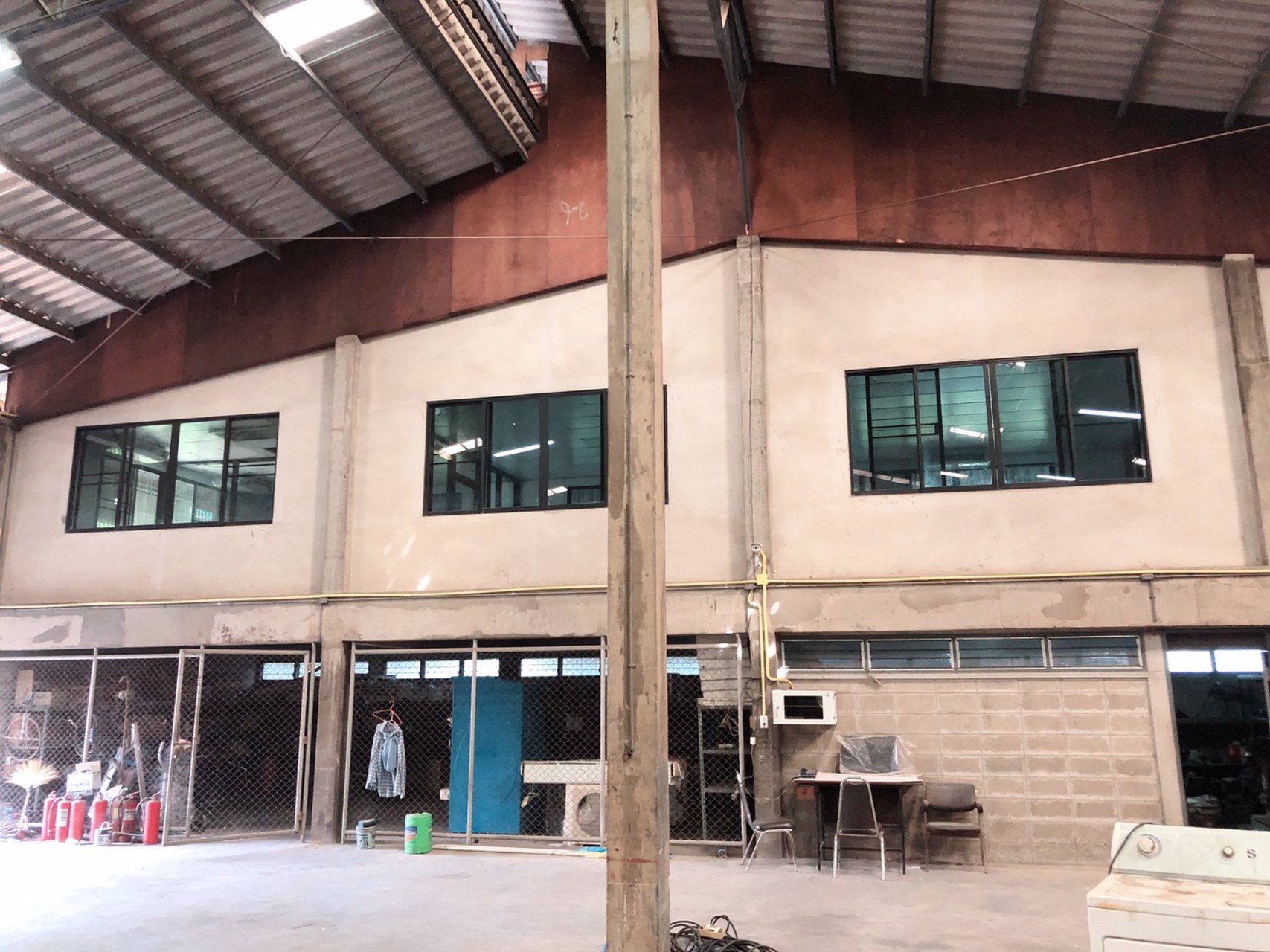 ให้เช่าที่ดินพร้อมสิ่งปลูกสร้าง-เนื้อที่-2-ไร่-68-ตารางวา-ติดถนนซอยเจริญพัฒนา-เขตมีนบุรี