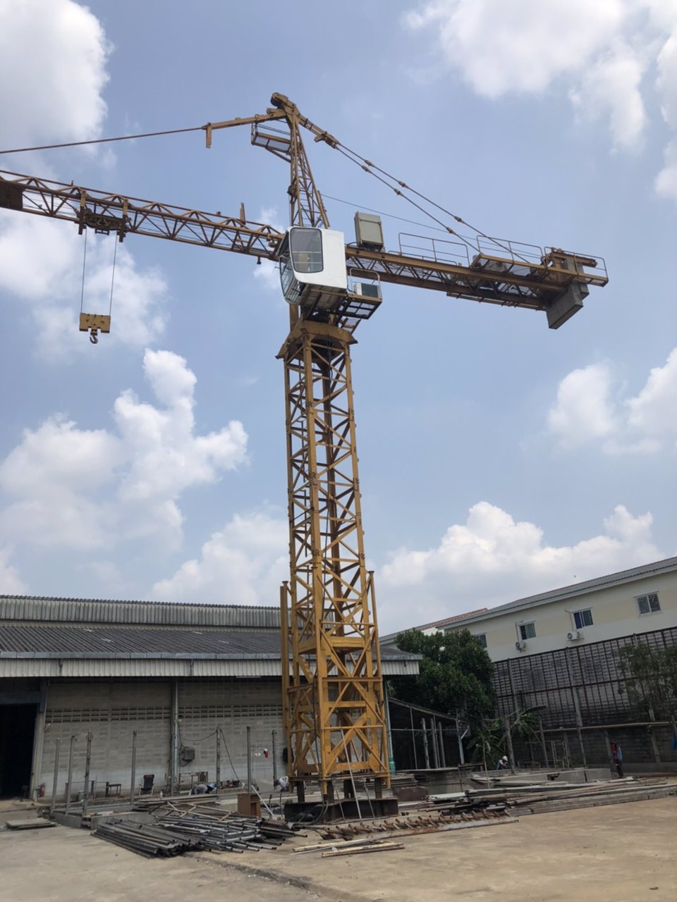 ให้เช่าที่ดินพร้อมสิ่งปลูกสร้าง-เนื้อที่-2-ไร่-68-ตารางวา-ติดถนนซอยเจริญพัฒนา-เขตมีนบุรี