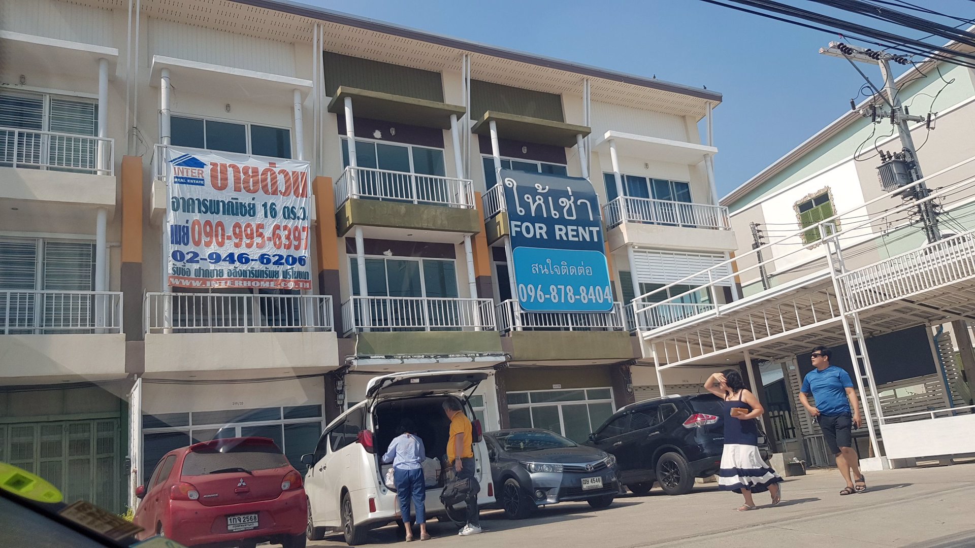 โครงการดุสิตา-อาคารพาณิชย์-3ชั้น-ทุกชั้นมีห้องน้ำ-บนถนนเพชรเกษม-เยื้องกับร้านขนมปังฝรั่งเศส-ทำเลดี