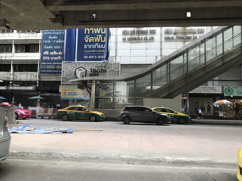 ขายตึก-อาคารพาณิชย์-ติดถนนใหญ่-เพชรเกษม-ราชพฤกษ์-ขายต่ำกว่าราคาประเมินแบงค์-ใกล้-bts-บางหว้า-ทำเลดี