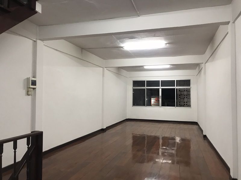 ขายตึก-อาคารพาณิชย์-ติดถนนใหญ่-เพชรเกษม-ราชพฤกษ์-ขายต่ำกว่าราคาประเมินแบงค์-ใกล้-bts-บางหว้า-ทำเลดี