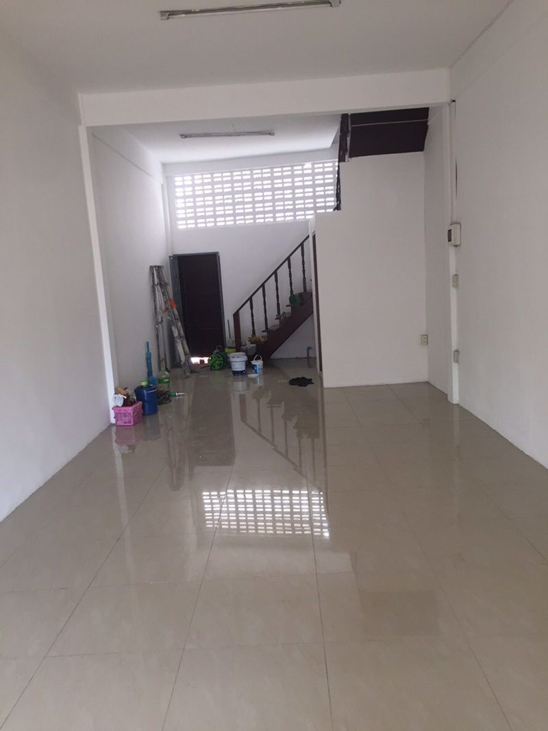 ขายตึก-อาคารพาณิชย์-ติดถนนใหญ่-เพชรเกษม-ราชพฤกษ์-ขายต่ำกว่าราคาประเมินแบงค์-ใกล้-bts-บางหว้า-ทำเลดี