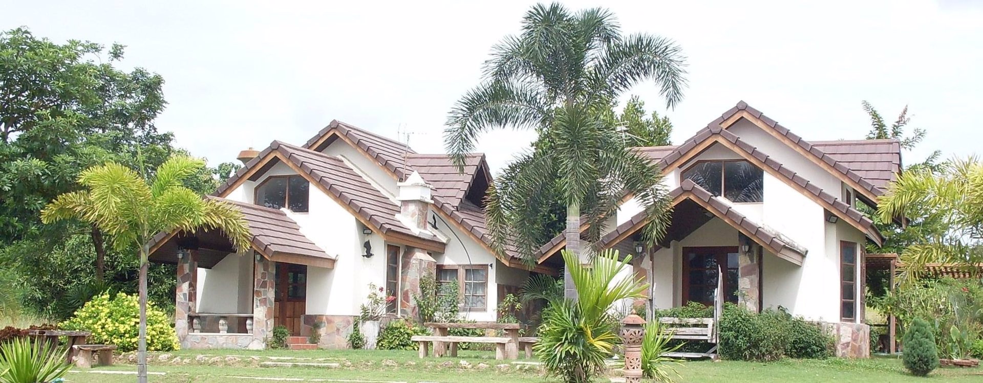 ขายบ้านพร้อมที่ดิน-3หลัง-บ้านสวนร่มรื่น-เหมาะกับการลงทุน-บ้านปลายฟ้า-baanplaifah-cottage-เขาใหญ่