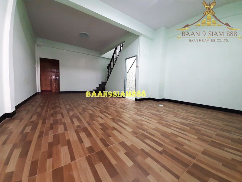 ทาวน์โฮม-หมู่บ้าน-สุขนิเวศน์2