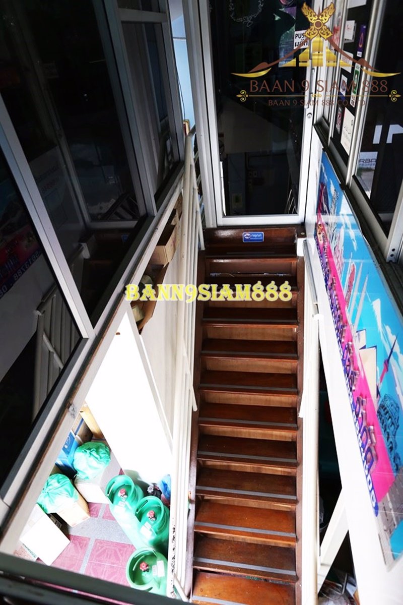 อาคารพานิชย์-4ชั้นครึ่ง-เสนานิคม