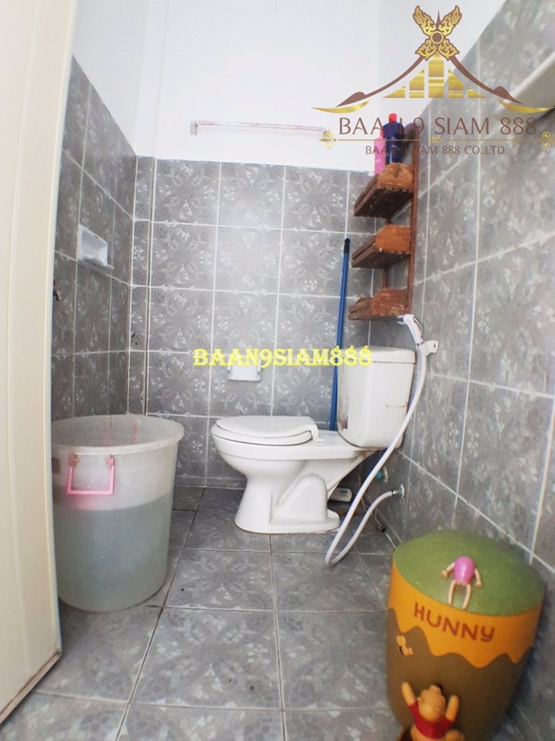 ทาวน์เฮ้าส์-หมู่บ้าน-นครทองปาร์ควิว3