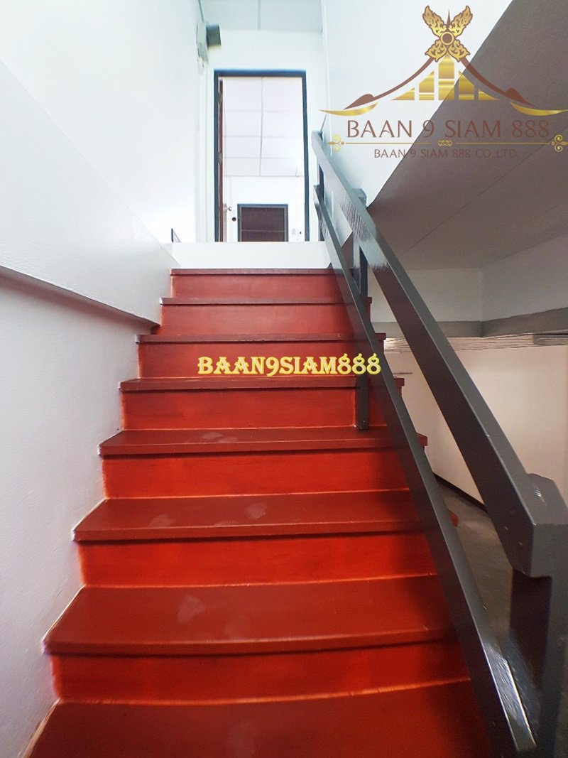 ทาวน์เฮ้าส์-หมู่บ้าน-นครทองปาร์ควิว3