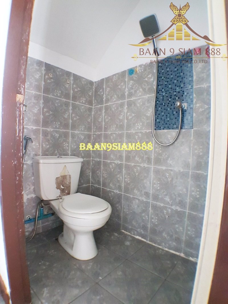 ทาวน์เฮ้าส์-หมู่บ้าน-นครทองปาร์ควิว3