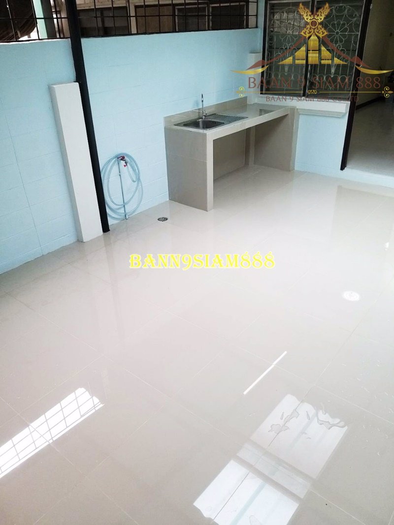 ทาวน์เฮ้าส์-หมู่บ้าน-นันทนาการ์เด้น