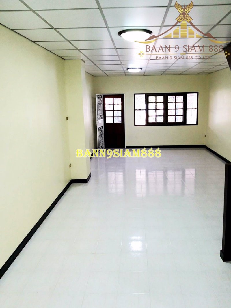 ทาวน์เฮ้าส์-หมู่บ้าน-นันทนาการ์เด้น